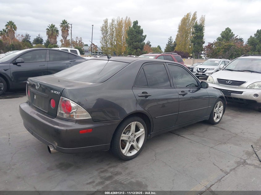 JTHBD182810027973 2001 LEXUS IS photo no. 4