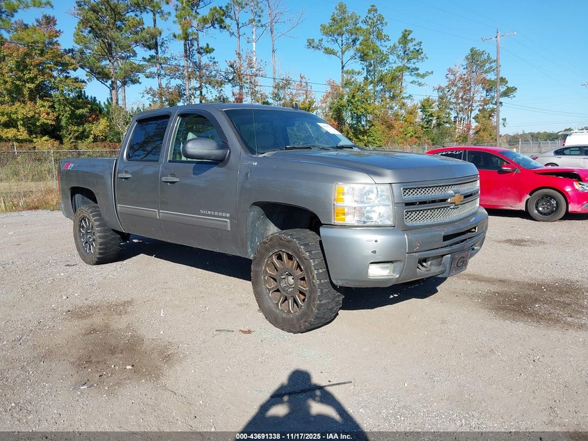 CHEVROLET SILVERADO 1500 LT
