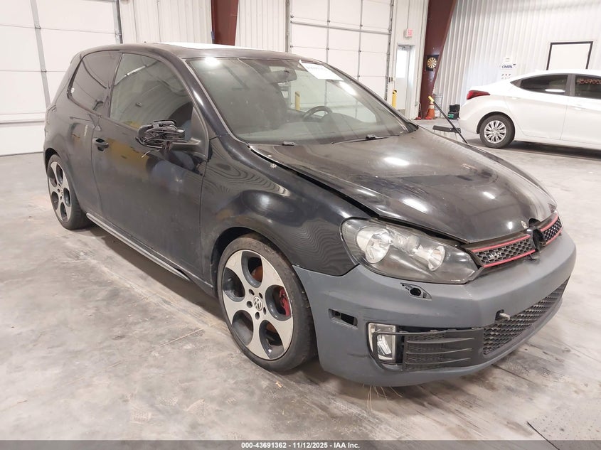 VOLKSWAGEN GOLF GTI 2-DOOR