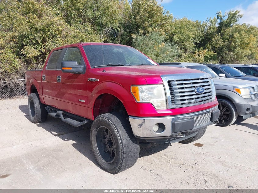 FORD F-150 XLT
