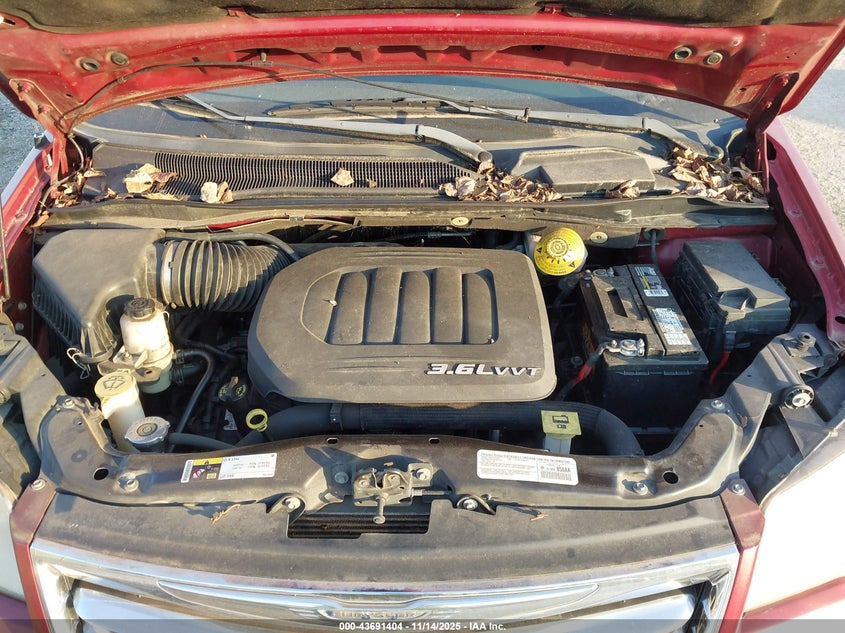 2014 Chrysler Town & Country Touring VIN: 2C4RC1BG5ER277934 Lot: 43691404