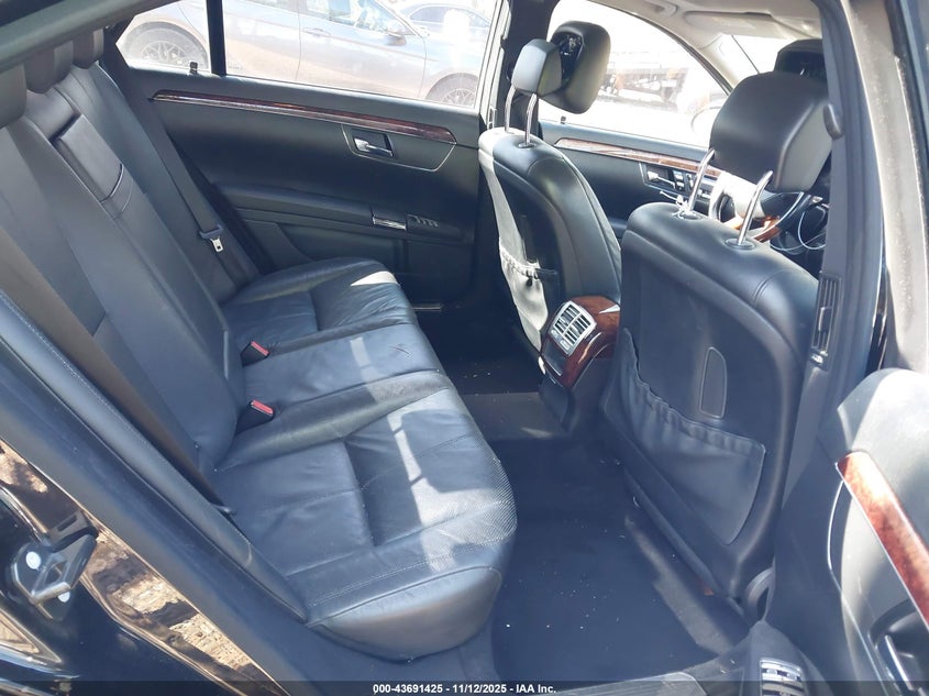 2008 Mercedes-Benz S 550 VIN: WDDNG71X68A179677 Lot: 43691425