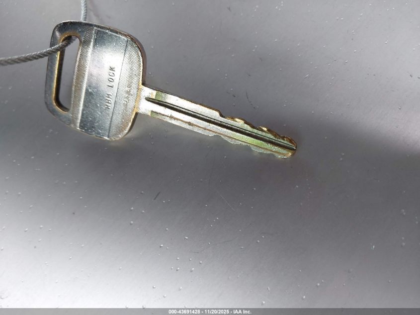 1999 Toyota Sienna Ce VIN: 4T3ZF19C9XU162501 Lot: 43691428