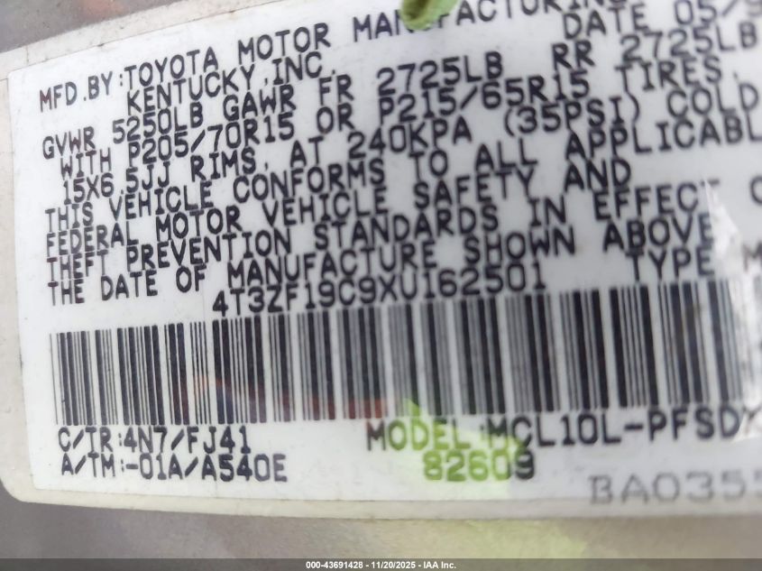 1999 Toyota Sienna Ce VIN: 4T3ZF19C9XU162501 Lot: 43691428