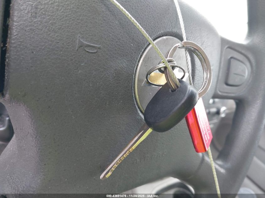 2005 Chevrolet Cobalt Ls VIN: 1G1AL52F957577868 Lot: 43691476