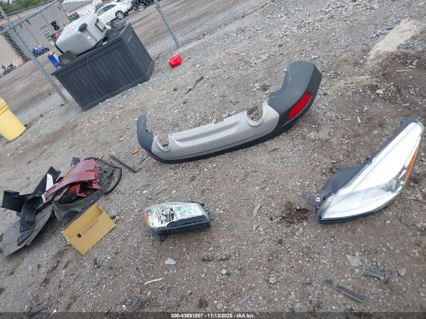 2016 Ford Escape Se VIN: 1FMCU9GX5GUB00165 Lot: 43691507