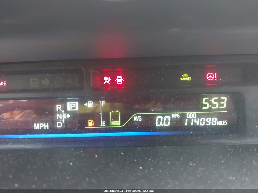 JTDZN3EUXHJ061139 2017 TOYOTA PRIUS V (+) photo no. 7