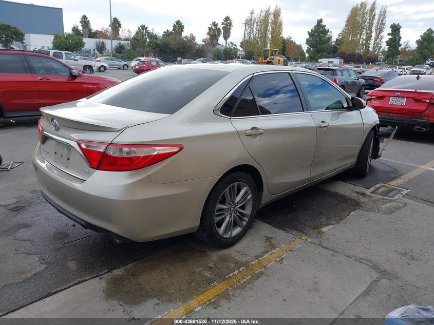 4T1BF1FK6HU406516 2017 TOYOTA CAMRY photo no. 4