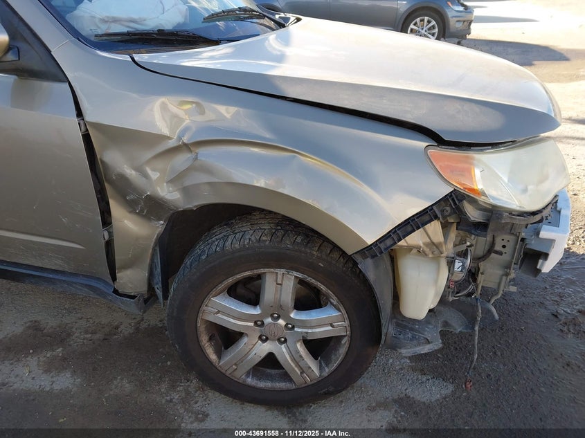 2009 Subaru Forester 2.5X Limited VIN: JF2SH646X9H727231 Lot: 43691558