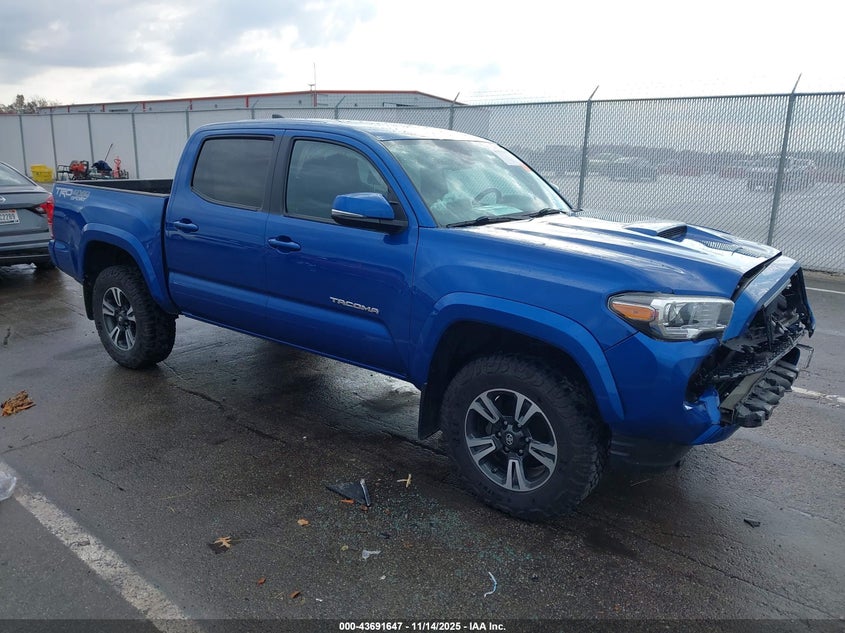 TOYOTA TACOMA TRD SPORT