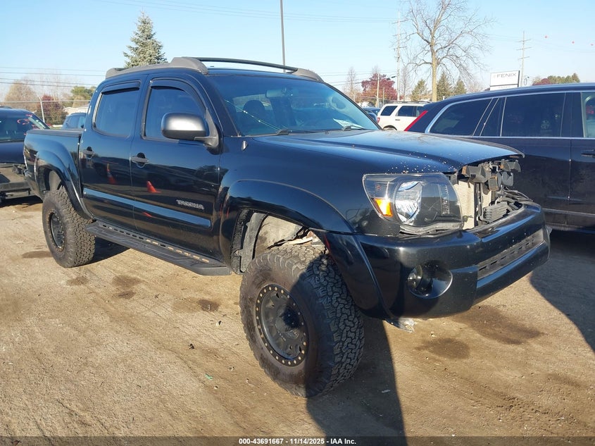 TOYOTA TACOMA BASE V6