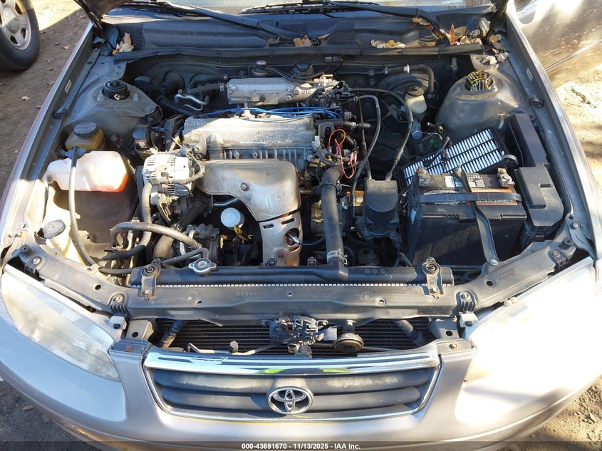 2000 Toyota Camry Ce VIN: 4T1BG22KXYU009299 Lot: 43691670