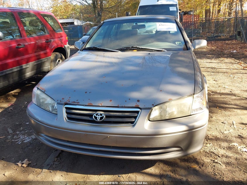 2000 Toyota Camry Ce VIN: 4T1BG22KXYU009299 Lot: 43691670