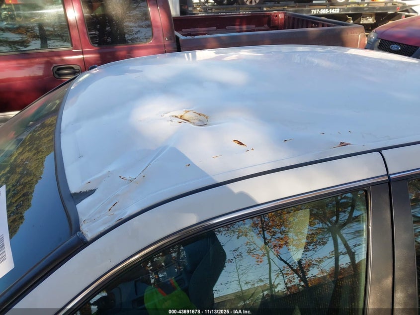 2000 Toyota Camry Ce VIN: 4T1BG22K7YU960933 Lot: 43691678