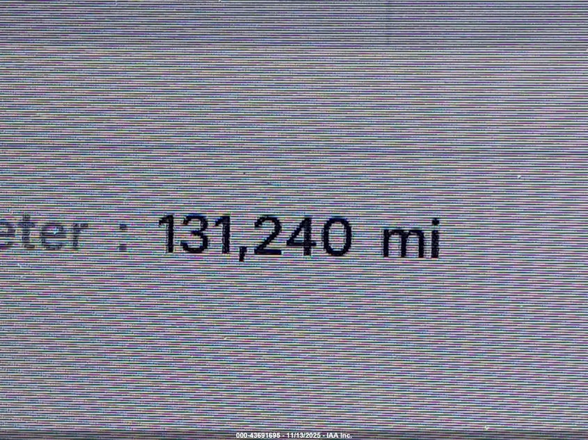2018 Tesla Model S 100D/75D/P100D VIN: 5YJSA1E23JF243133 Lot: 43691695
