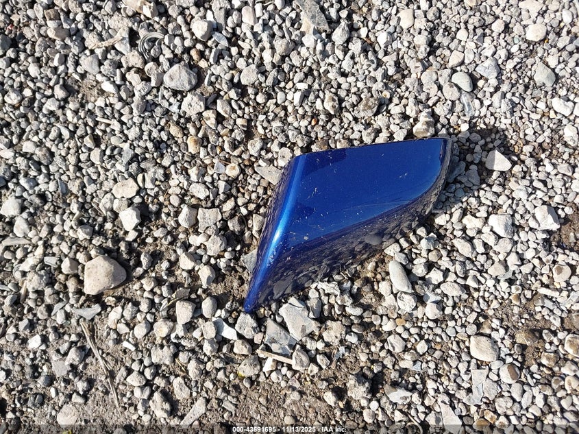 2018 Tesla Model S 100D/75D/P100D VIN: 5YJSA1E23JF243133 Lot: 43691695