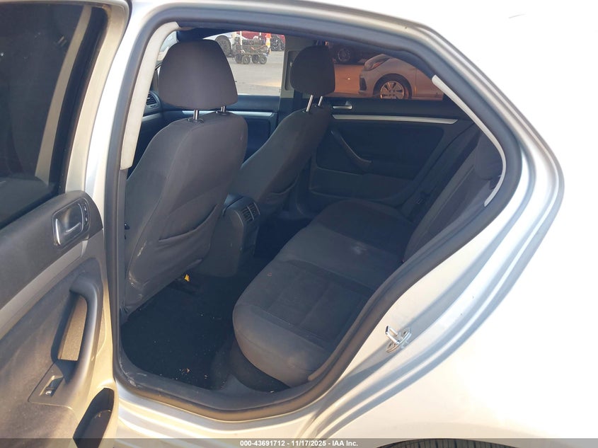 2008 Volkswagen Jetta S VIN: 3VWJM71K68M130355 Lot: 43691712