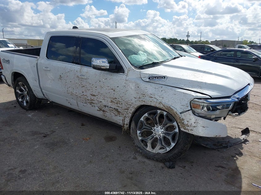 RAM 1500 LIMITED LONGHORN 4X4 5 7 BOX