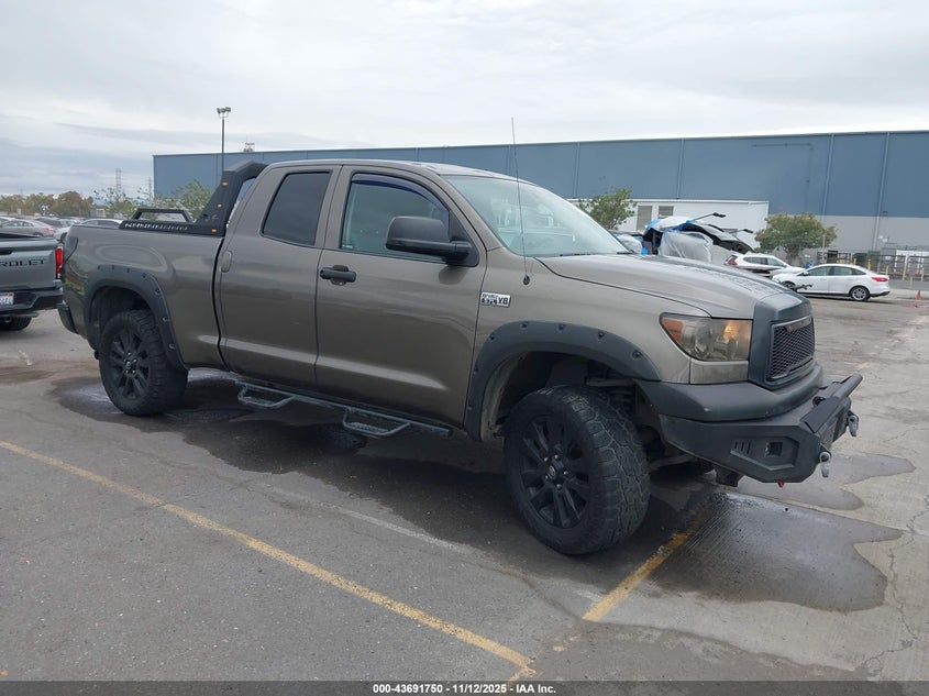 TOYOTA TUNDRA GRADE 5.7L V8