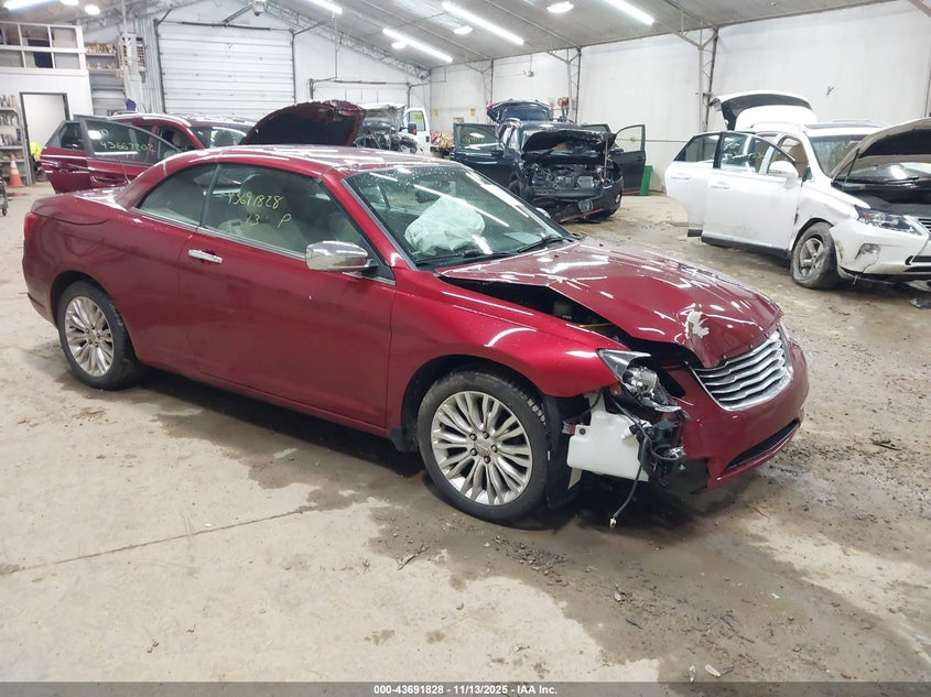 CHRYSLER 200 LIMITED