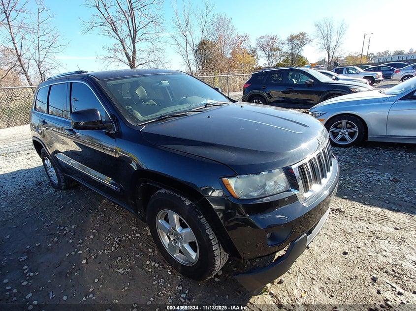 JEEP GRAND CHEROKEE LAREDO