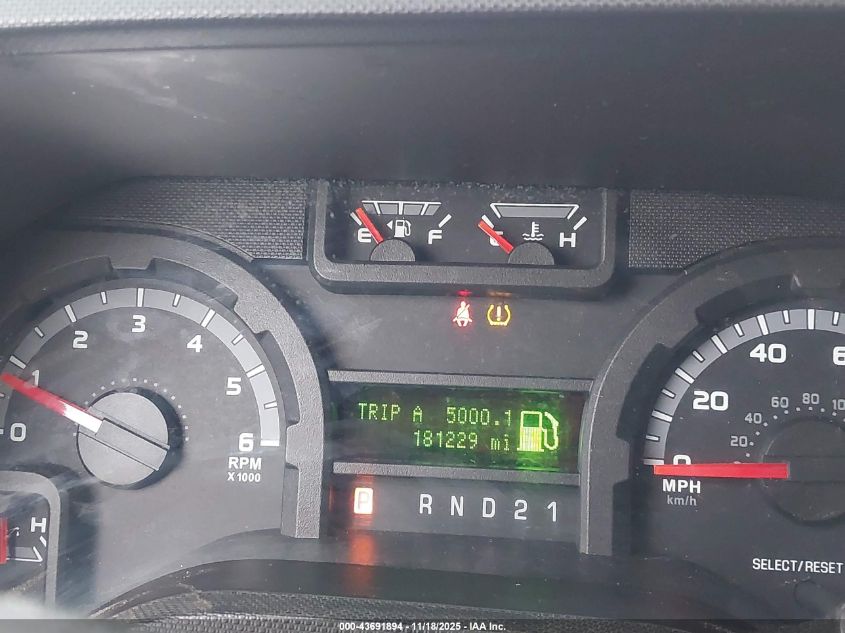 2009 Ford E-350 Super Duty Xl/Xlt VIN: 1FBNE31LX9DA27606 Lot: 43691894