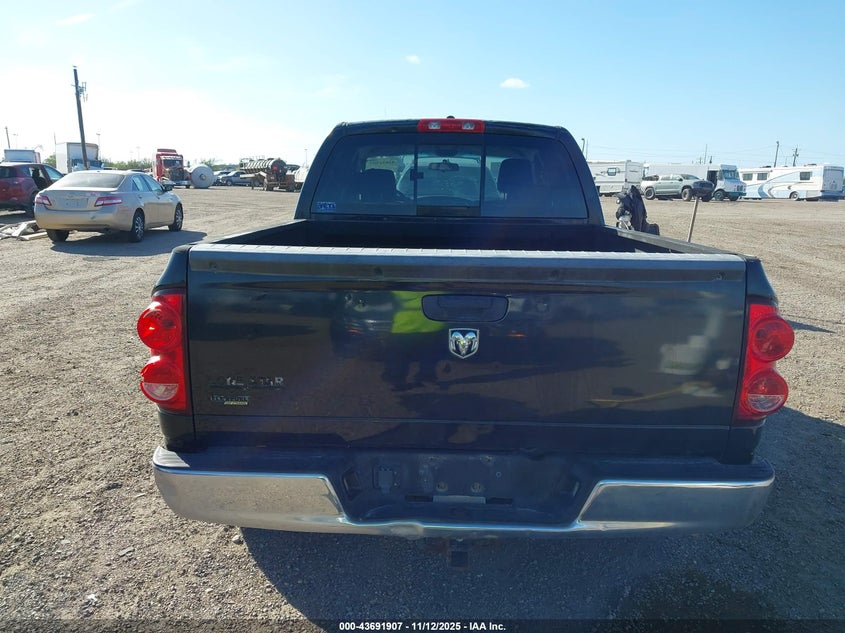 2007 Dodge Ram 1500 Slt VIN: 1D7HA18P97S203271 Lot: 43691907