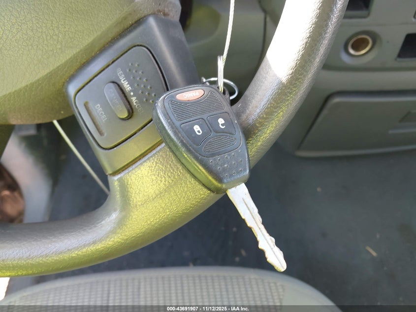 2007 Dodge Ram 1500 Slt VIN: 1D7HA18P97S203271 Lot: 43691907