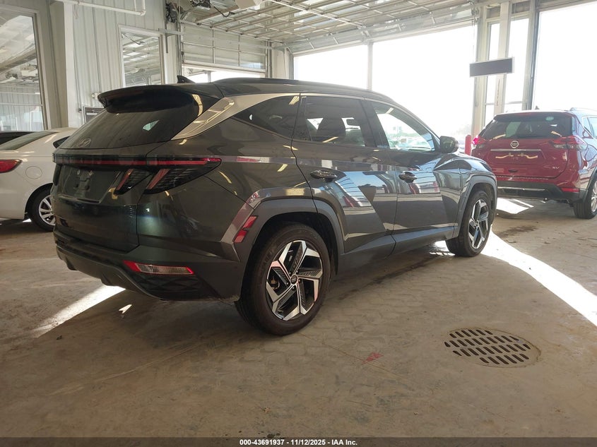 2024 HYUNDAI TUCSON auction photo 4