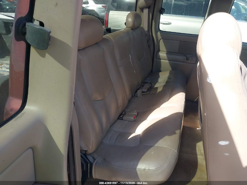 2003 Chevrolet Silverado 1500 Ls VIN: 2GCEC19V731247154 Lot: 43691997