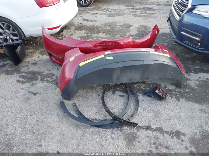 2021 Tesla Model Y Long Range Dual Motor All-Wheel Drive VIN: 5YJYGDEEXMF256471 Lot: 43692023