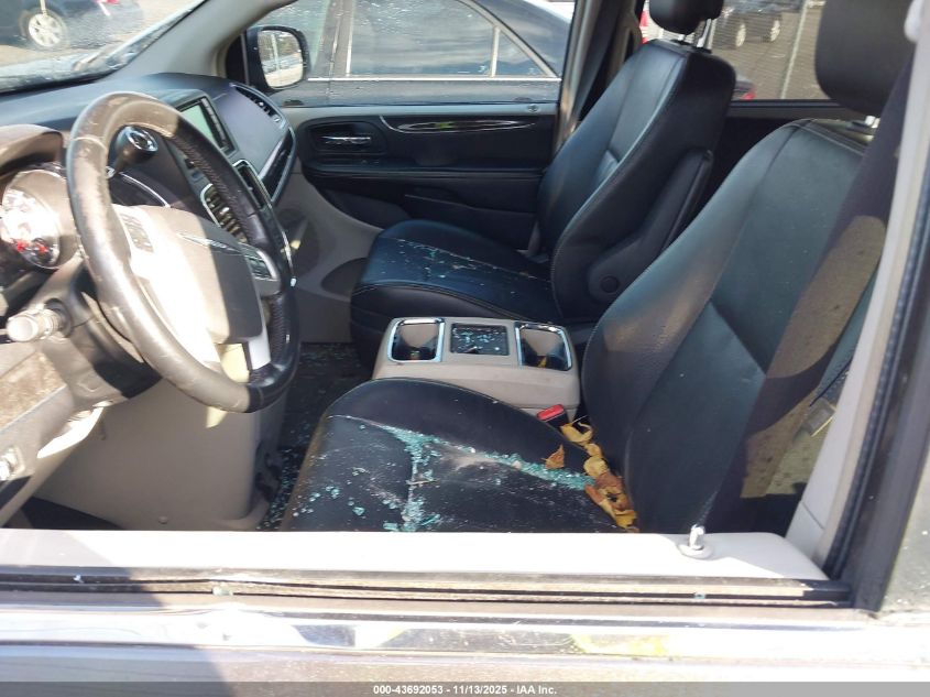 2015 Chrysler Town & Country Touring-L VIN: 2C4RC1CG7FR597661 Lot: 43692053