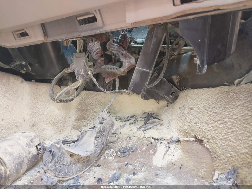 2007 Ford Fusion Se VIN: 3FAHP07Z27R217598 Lot: 43692062