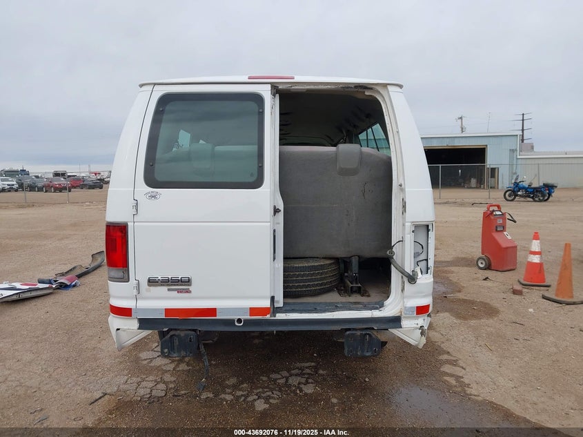 2011 Ford E-350 Super Duty Xl VIN: 1FBSS3BLXBDB29052 Lot: 43692076