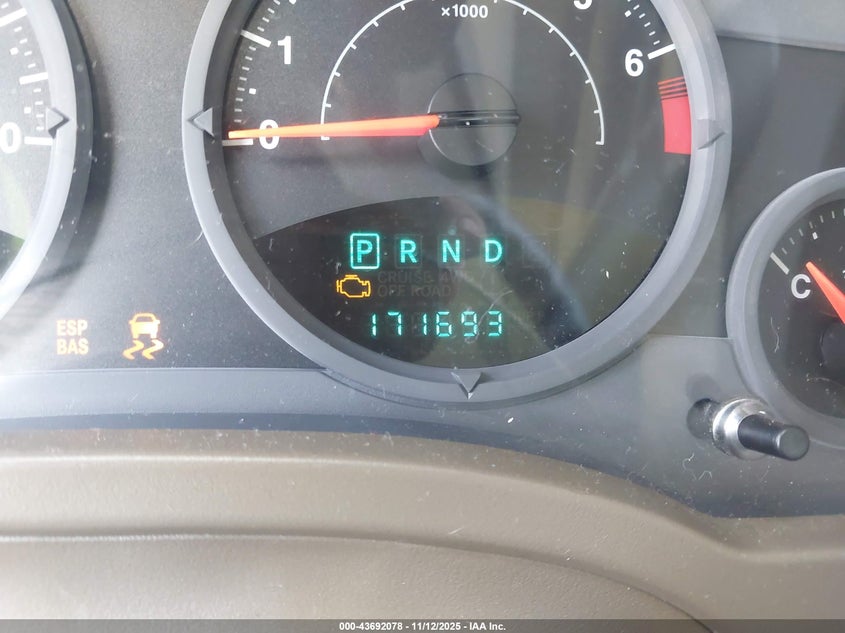 2008 Jeep Compass Sport VIN: 1J8FT47058D588876 Lot: 43692078