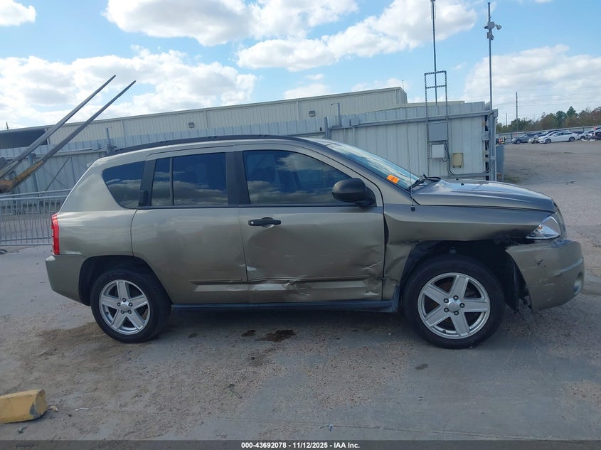 2008 Jeep Compass Sport VIN: 1J8FT47058D588876 Lot: 43692078