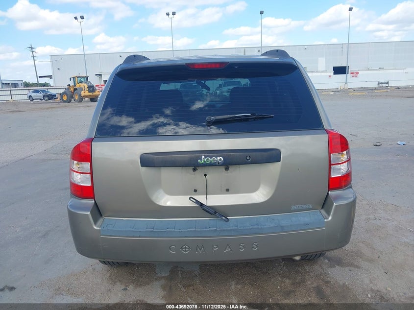 2008 Jeep Compass Sport VIN: 1J8FT47058D588876 Lot: 43692078