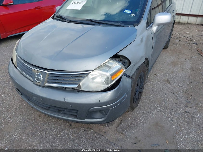 2008 Nissan Versa 1.8S VIN: 3N1BC11E18L453383 Lot: 43692082