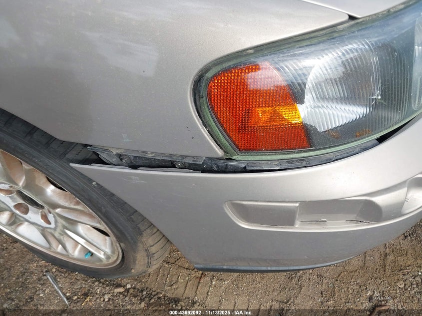 2004 Volvo S60 2.5T VIN: YV1RS59V142413627 Lot: 43692092