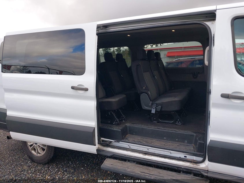 2021 Ford Transit-350 Passenger Van Xlt VIN: 1FBAX2Y88MKA14992 Lot: 43692124