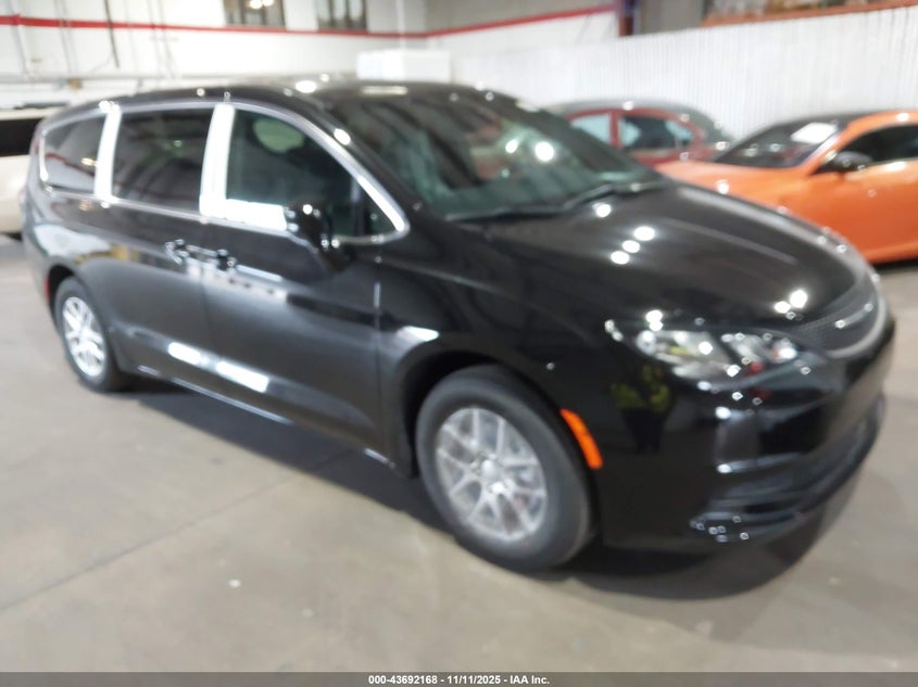 2C4RC1CG2TR192397 2026 CHRYSLER VOYAGER photo no. 10