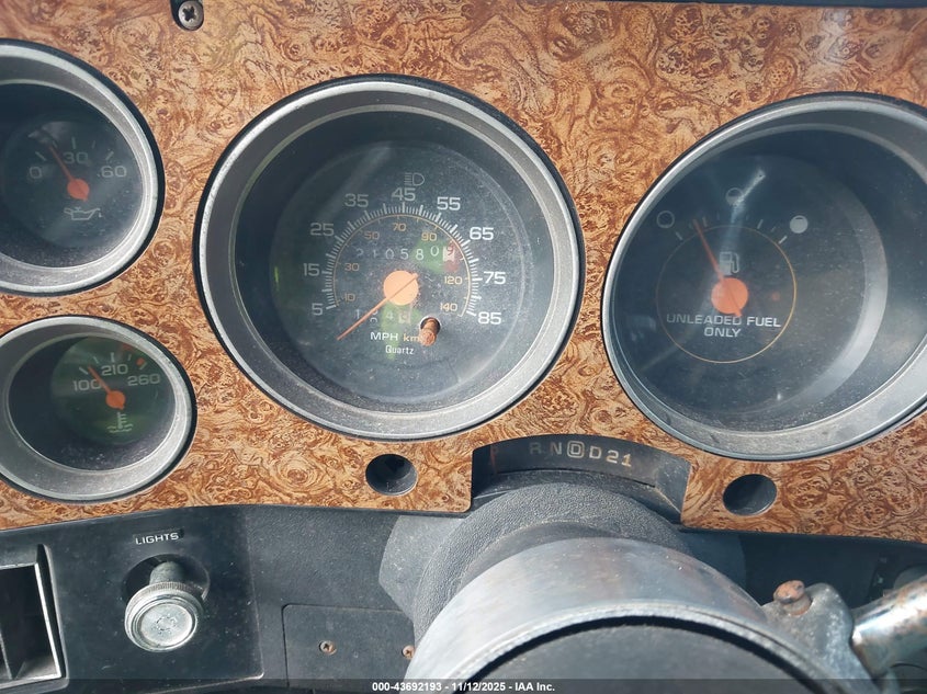 1991 GMC Suburban R15 Conventional VIN: 1GKER16K5MF529963 Lot: 43692193