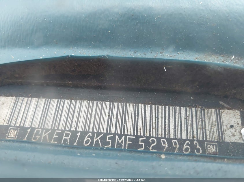 1991 GMC Suburban R15 Conventional VIN: 1GKER16K5MF529963 Lot: 43692193