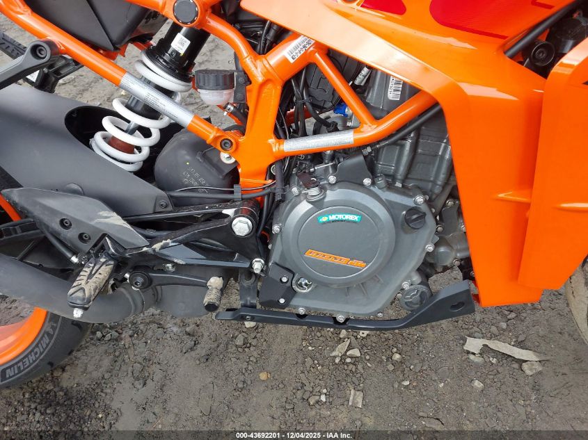 2024 Ktm 390 Rc VIN: MD2JYJ401RN209271 Lot: 43692201