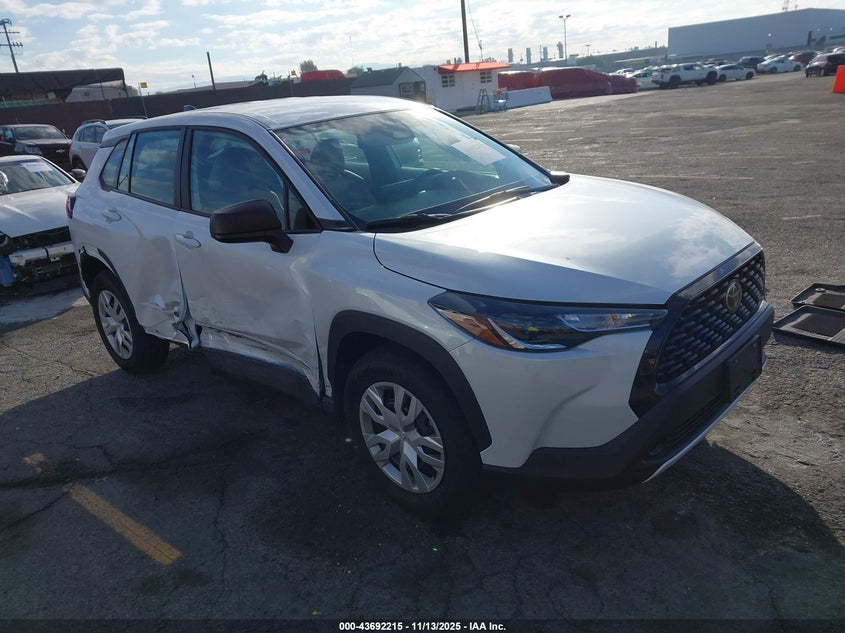 TOYOTA COROLLA CROSS L