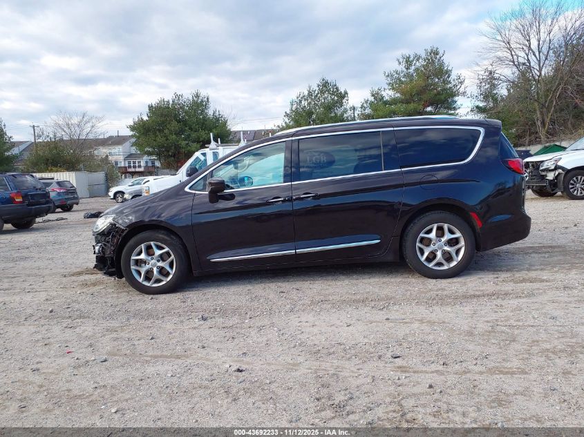 2017 Chrysler Pacifica Touring-L Plus VIN: 2C4RC1EG4HR525820 Lot: 43692233