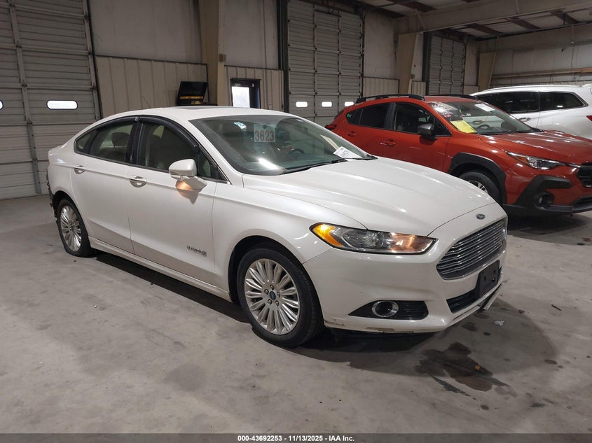 FORD FUSION HYBRID SE