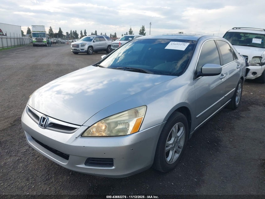 1HGCM56877A171605 2007 HONDA ACCORD photo no. 2
