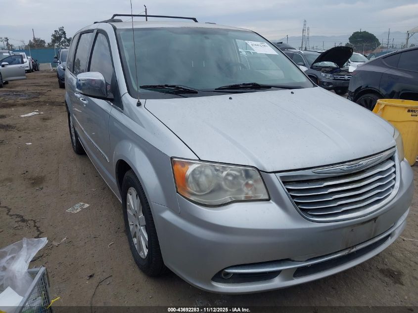 CHRYSLER TOWN & COUNTRY TOURING-L