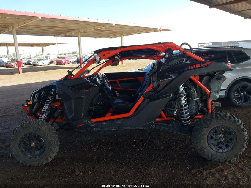 3JBVXAW24JK000872 2018 CAN-AM/ BRP MAVERICK photo no. 14